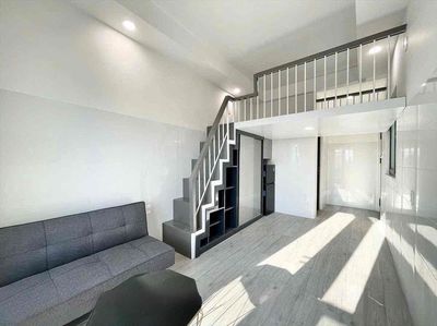 Compiz_Nguyễn Ảnh Thủ New House, balcony and open windows