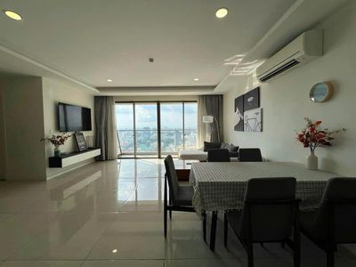 Get the The Tresor The Tresor district 4 3 bedrooms 2 beautiful Full Seven toilets for 24 million