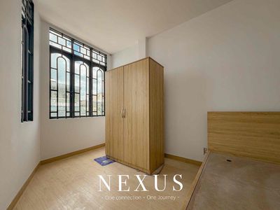The new balcony studio - full interior - writer, bordering District 3