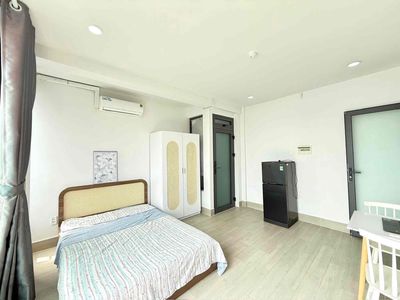Nice 28 M2 super cool - sky windows bancol - available