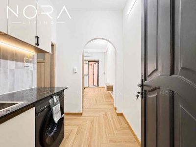 Open a senior interior room in the heart of Third District.