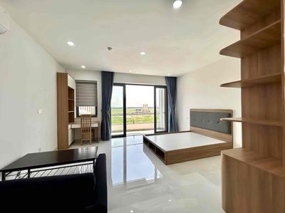 apartment full of high-stalent balcony furniture right up to the battlefield
