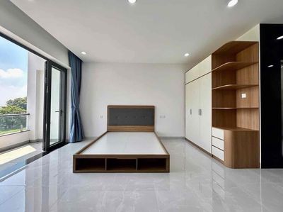 apartment full of high-stalent balcony furniture right up to the battlefield