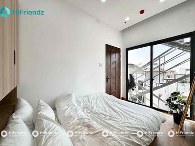 Rent the new full-in-house studio 100% in the home park.