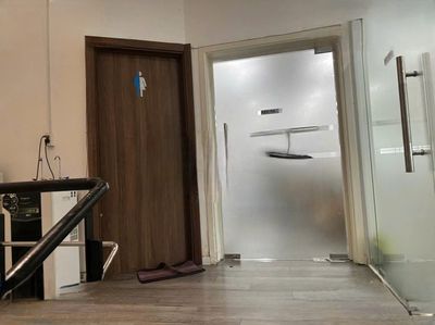 Rent one Nguyễn Văn Trỗi, 0-2, Phú Nhuận - area of use 518,7 M2,4 stories