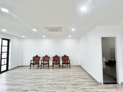 Rent the corner of Cityland with the cold elevator in area 7 x 20 meters