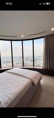 He rented a Vinhomes Golden River BaSon basket of EU-4 bedrooms.