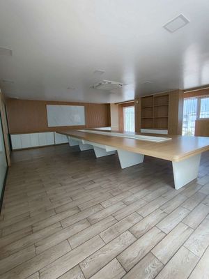 office building - furniture available, air conditioning - car park