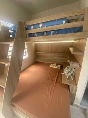 Renting two bedrooms, three toilets, 11 million.