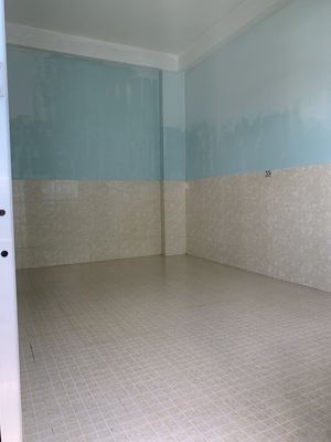 Room 16 m2, Radio, District 10