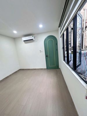 We need to rent apartments to floor one, 36 meters, 7 million months.