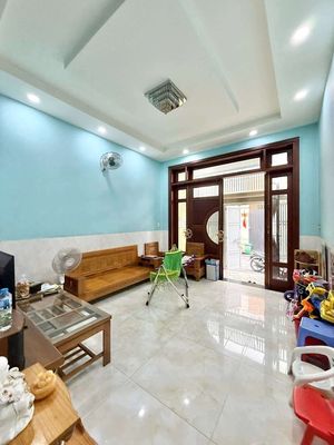 Nice house, four bedrooms - full interior - nearly ten thousand city - 16 million