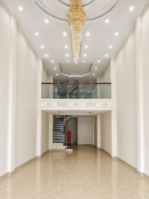 Rent one Lê Quang Định, bt - 5 floors - 6 bedrooms - 6 toilets - only 38 million - refrigerators