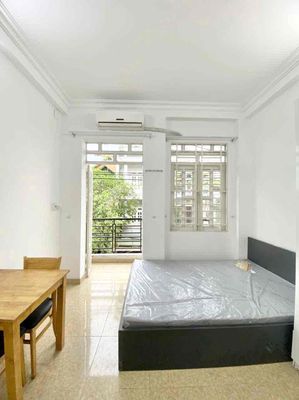 The open balcony studio - full interior - flower section