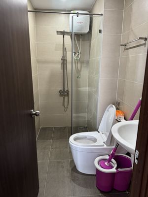 Rent two bedrooms. Two toilets. 70 meters.