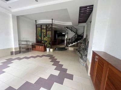 Rent the original house in front of Tân Phong district 7
