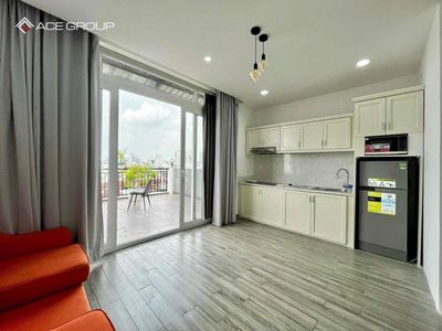 Rent the two bedrooms. Full bedroom interior balcon Lê Văn Sỹ. Three bells.