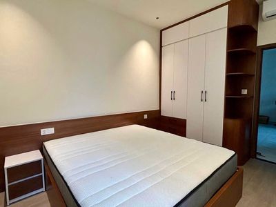 THE NEW UNlVlVANT, THE LlVANT, THE 11: 2 p sleep, new interior, 70 meters2, 13 million