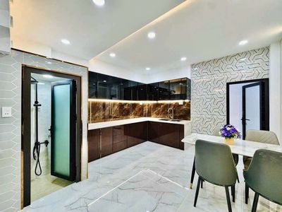 Rent a nice one full of T.T.E.U.U.U. 3rd floor bedroom 4 toilets - 16 million a day