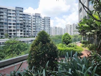 Rent Diamond Alanta Plus nice interiors.