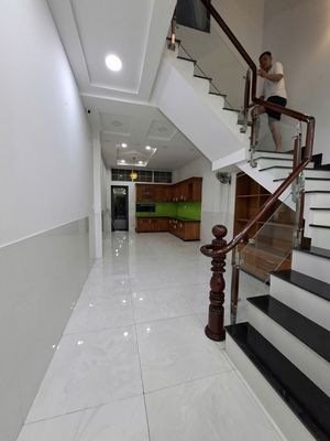 The new building 12 feet of Firefly 4 x 20 m 4 floors 4 bedrooms near cv,picormart bt