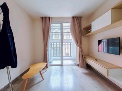 Rent the Orchard Parkview apartment. Two bedrooms.