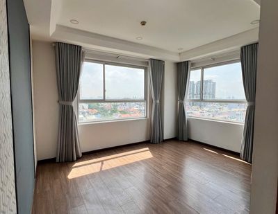 Rent Tropic Garden 2 bedrooms without interior 18 million.