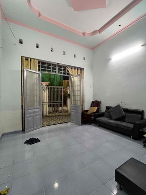Hire the original house of a clear house near Agribank.