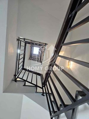 New home high level interior, 200 m2 sd, 12 hbp street, Wing of Peace Bridge
