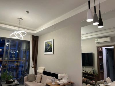 District 7 riverside, 2 bedroom 9 million ntcb (less base), full interior 11 million friendly owners