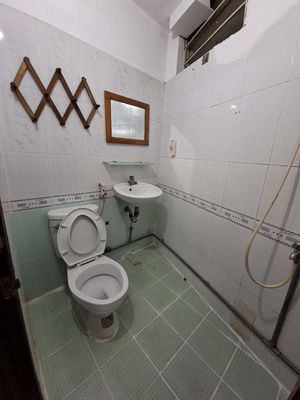 Rent room at 236-0-0-0-0Z0, 3.7 million
