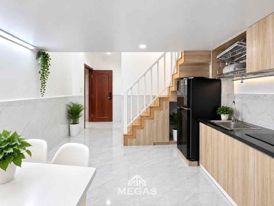 The high fpt_ppppm center of the new 100 percent cabinet height apartment