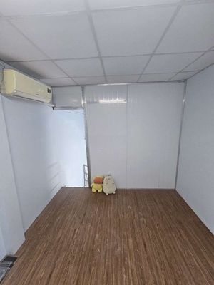 The new Nguyễn Thái Sơn, 3.5 mx10 meters, one floor, two toilets, alleycars