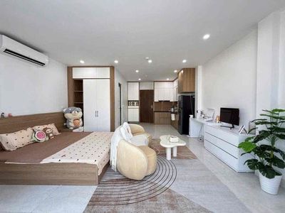 Rent the new flat wide window full of furniture 100% September 2026.