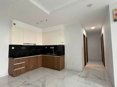 Nguyễn Thượng Hiền apartment. Bt. 60 meters 2 bedrooms cost 11 million