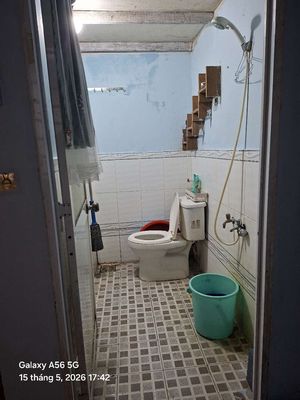 Rent a room cheap.