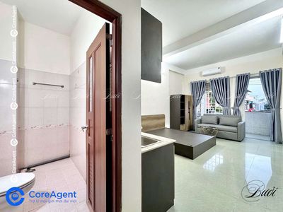 the grand balconies - full conveniences of the commercial university