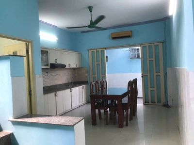 Three rooms, three against, one with an interior, Thới Tam Thôn.