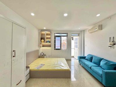 Rent a nice, open-cut apartment right here in the county 1 - near the docks of District 1.