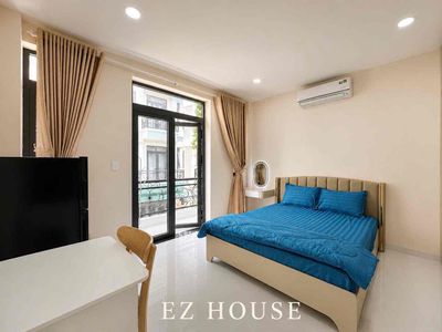 Coastary Room 4 million and 5 Full Royal Service