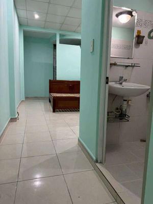 Nguyễn Văn Đậu alley -- the original two bedrooms -- 12 million a month.