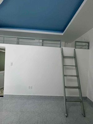 Pass room