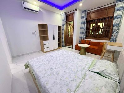 Rent a new balcony bedroom 100 percent near topaz District 8
