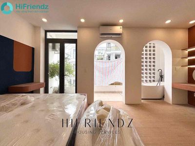 Rent a new suite. - Full new furniture 100% right in District 10