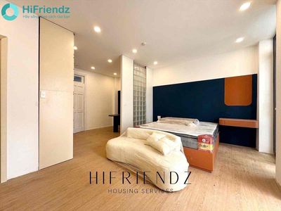 Rent a new suite. - Full new furniture 100% right in District 10