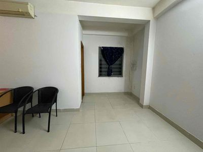 Rent a mini apartment 3 million and a half full furniture near the High City School.