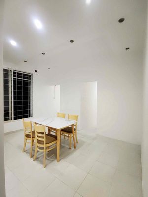 2 bedroom + service room by the kitchen-full furniture - right at the school of ostraca