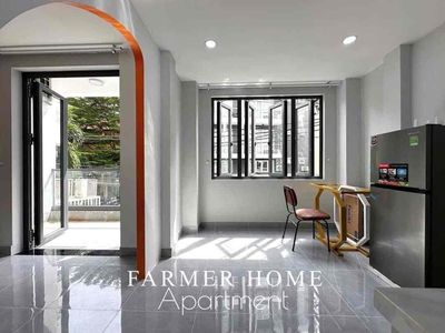 The apartment apartment separates the whole kitchen.. ..with Tên Lửa aeon bore