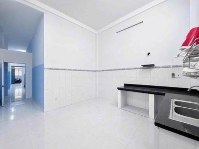 ground room 45 m2 - kitchen cup 3 million790: 1 P Kitchen + 1 P sleep + A toilet. I'll stay with you.
