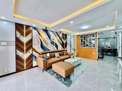 Rent a số 4 front house (4 x13) 3 floors, 5 bedrooms, 4 interior toilets
